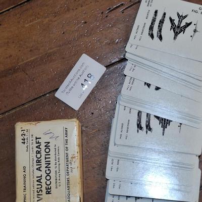 Visual aircraft recognition cards