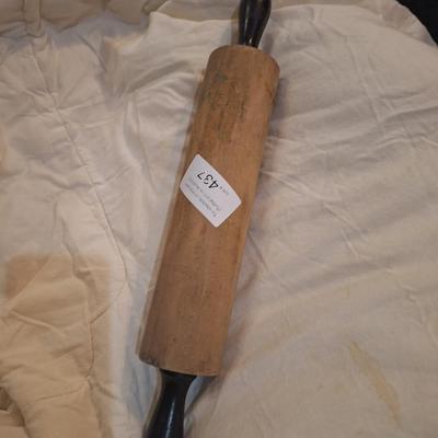 vintage wooden rolling pin