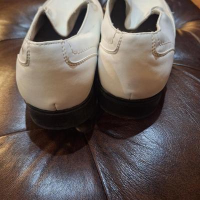 Men's leather loafers- Madden size 9