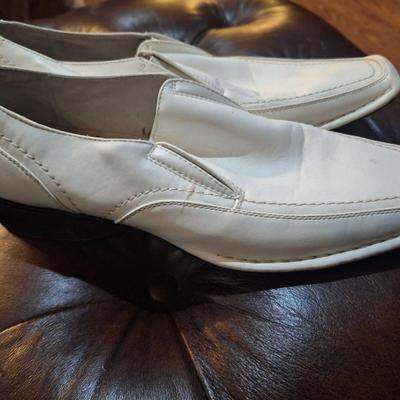 Men's leather loafers- Madden size 9
