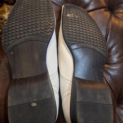 Men's leather loafers- Madden size 9