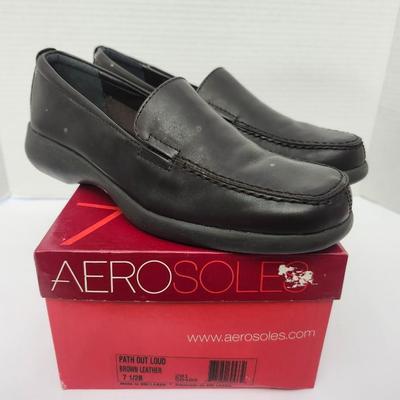 Aerosoles Path Out Loud Brown Leather Slip On Loafers Womens Size 7 1/2 B With Box