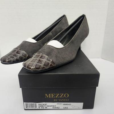 Mezzo By Vaneli Rickie Grey Dress Pumps Womens Size 6 1/2 M With Box
