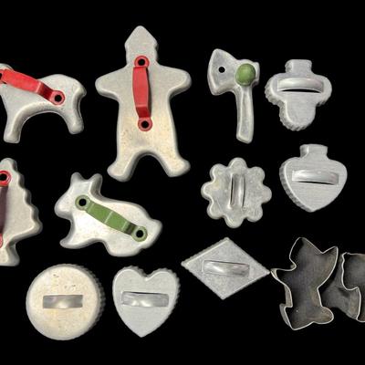 Sale Photo Thumbnail #355: Includes animals, figures, and more. Total of 13 pieces. Some have raised handles. Age related wear. Measurement of longest: 6”L. [SR]