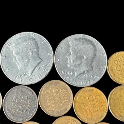 Sale Photo Thumbnail #362: Includes two Kennedy half dollars, 58 Lincoln cents from the 1920s to the 1950s, and two flattened (souvenir) pennies. Total of 62 pieces. [RS]