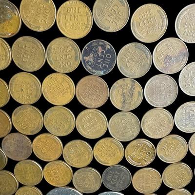Sale Photo Thumbnail #363: Includes two Kennedy half dollars, 58 Lincoln cents from the 1920s to the 1950s, and two flattened (souvenir) pennies. Total of 62 pieces. [RS]