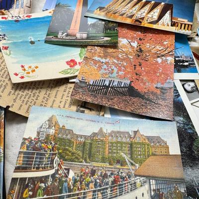 Sale Photo Thumbnail #30: Prohibito El Paso! Cook books, post cards, collection of unused vintage cat them Christmas cards, resin 1970 spoon holders with dried plants. Brochures, 1960's kids artwork. Classic wrapping paper sheets.1940s 1950s humorous cards, brochures.