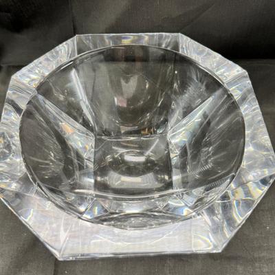 Sale Photo Thumbnail #70: Absolutely stunning Swedish crystal bowl signed and numbered by artist Lars Hellsten for Orrefors Crystal.  Large bowl could be used as a centerpiece or accent bowl.  Heavy lead crystal with deep cuts catches the light and shines perfectly.  It is elegant