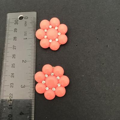 Sale Photo Thumbnail #182: Beautiful Vintage salmon pink earrings with clear rhinestones please see attached photos