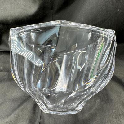 Sale Photo Thumbnail #56: SIGNED & NUMBERED BY LARS HELLSTEN ORREFORS CRYSTAL CENTERPIECE BOWL SIGNED  NUMBERED  LARS HELLSTEN heavy faceted Absolutely stunning Swedish crystal bowl signed and numbered by artist Lars Hellsten for Orrefors Crystal.  Large bowl could be used as a ce