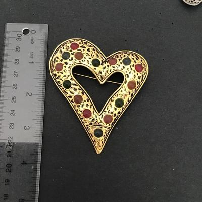 Sale Photo Thumbnail #211: Vintage Gold Tone Heart with Multi Colored cabochon please see attached photos