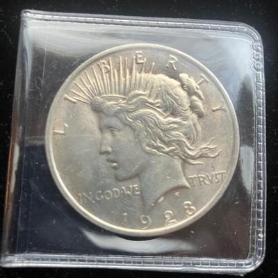 1923 Philadelphia Mint Peace Silver Dollar – Excellent Brilliant Uncirculated (BU) Condition in Protective Holder