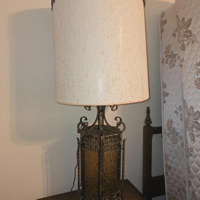 2 Vintage lamps
