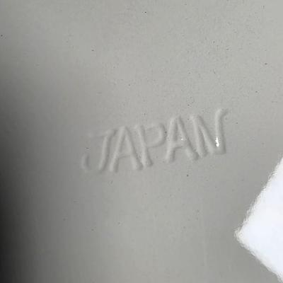 Vintage Himark Japan White Swirl Ceramic Soup Tureen with Lid & Underplate