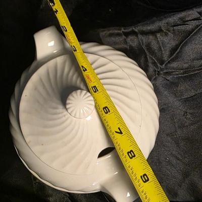 Vintage Himark Japan White Swirl Ceramic Soup Tureen with Lid & Underplate