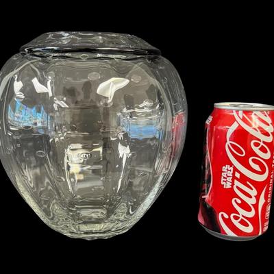 Sale Photo Thumbnail #494: This has internal bubbles, with cobalt blue trim. It is artist signed, and dated 1997. Measurement: 7”H x 6.5”W. [RS]