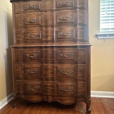 Thomasville “Gallery Classics” Tall Chest of Drawers