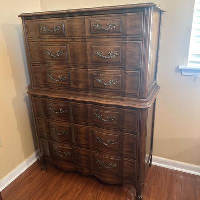 Thomasville “Gallery Classics” Tall Chest of Drawers