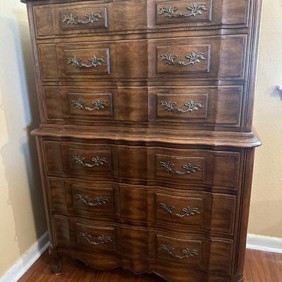 Thomasville “Gallery Classics” Tall Chest of Drawers
