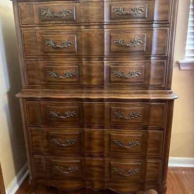 Thomasville “Gallery Classics” Tall Chest of Drawers