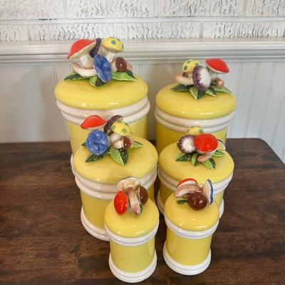 Seymour Mann Mushroom Canister Set with Salt & Pepper (6 Pieces)