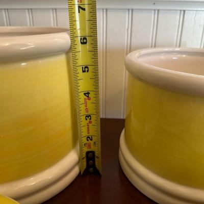 Seymour Mann Mushroom Canister Set with Salt & Pepper (6 Pieces)