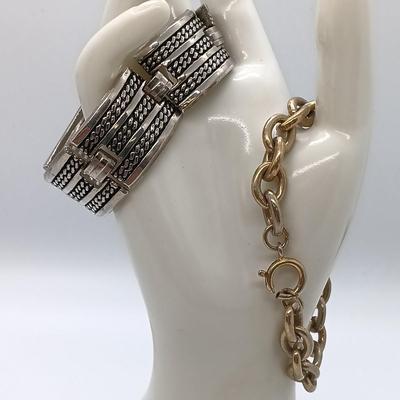 LOT 152: Vintage Gold-Tone Kellogg's Charm Bracelet, Aero Charm Bracelet, Monet Bracelet & More