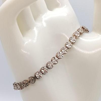 Sale Photo Thumbnail #438