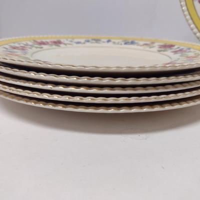 Vintage Fondeville Ambaassador Ware Dinner Plates- Six Pieces