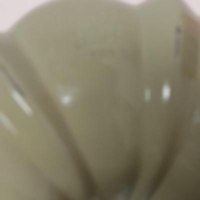 Vintage Nordic Ware Bundt Pan with Box- 12 Cup Capacity