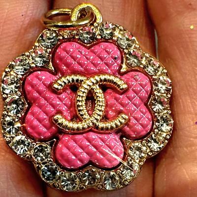 Vtg Authentic Signed CHANEL PARIS Necklace Brooch/Emblem