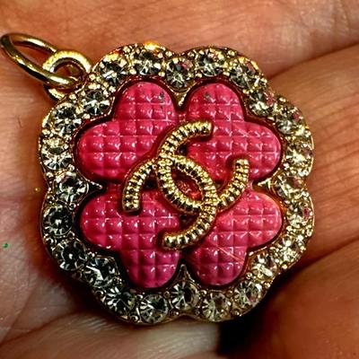 Vtg Authentic Signed CHANEL PARIS Necklace Brooch/Emblem