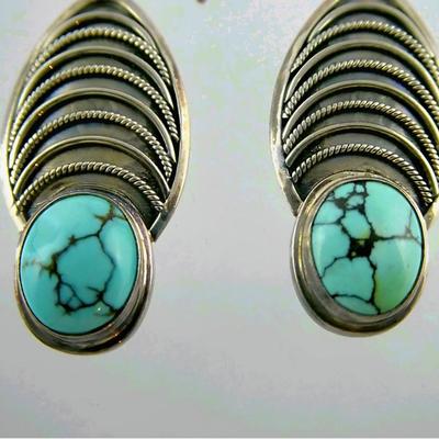 Vtg American Indian signed silver Earrings