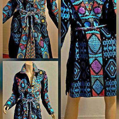 Vtg handmade Macrame' Coat w/Belt