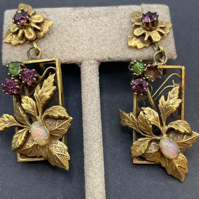 Mid century brooch and clip on earrings