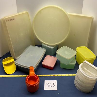 Tupperware Lot