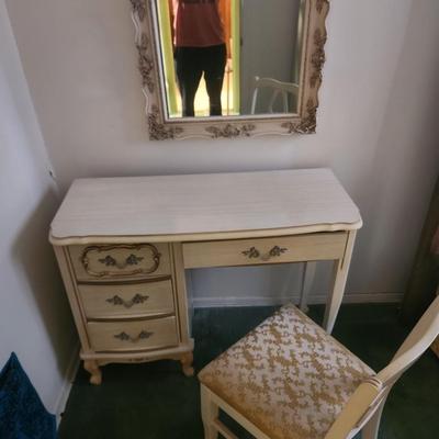Vanity & mirror French provincial style