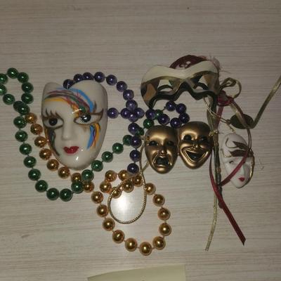Tiny mask lot
