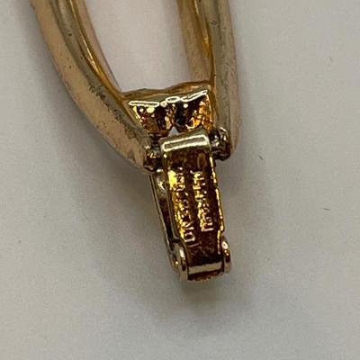 Trifari clear stone bracelet