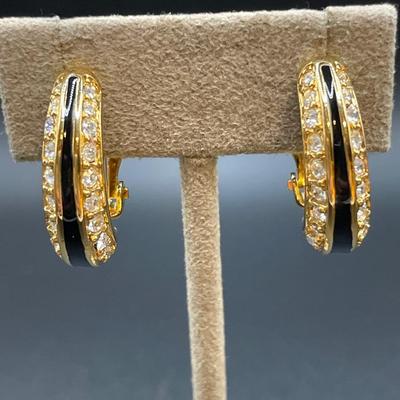 Vintage Swarovski clip on earrings