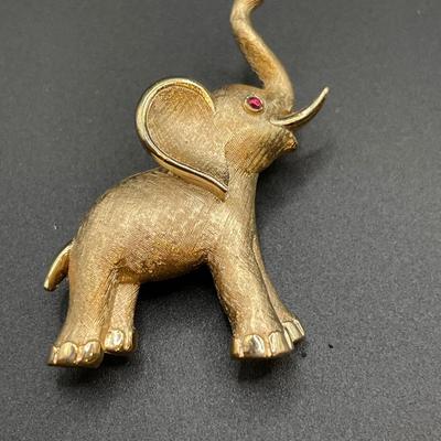 3 Elephant brooches