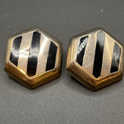 Beau Sterling brooch with 925 Mexico clip on earrings