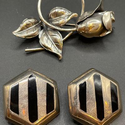 Beau Sterling brooch with 925 Mexico clip on earrings
