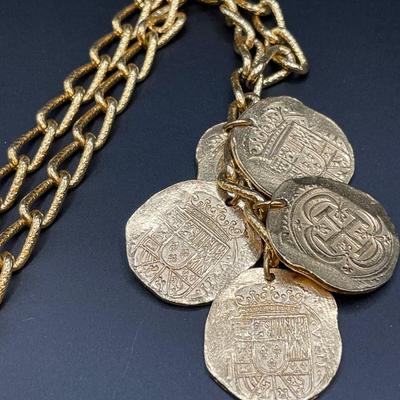 Vintage Gold tone necklaces