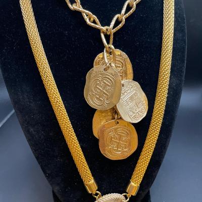 Vintage Gold tone necklaces