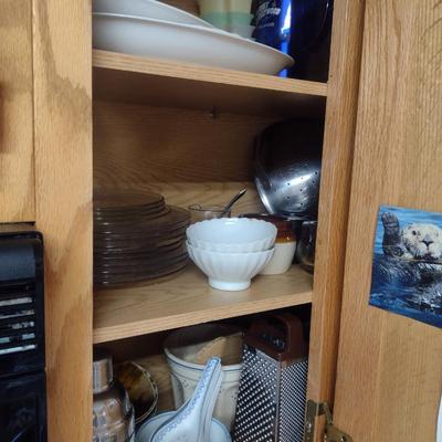 Large Collection of Kitchen Ware- Dinnerware, Utensils, Cookware, Bake Ware, Appliances, etc.