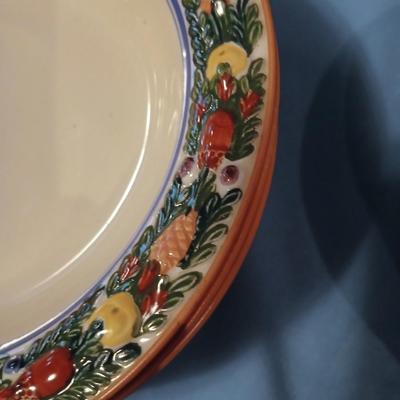 Sale Photo Thumbnail #48: Very good condition! (1) 15" Platter, (3) 12 1/2" Platters, (8) 10" Plates, (4) 9" Plates, (8) 8 1/2" Octagonal Plates, (10) 7" Plates, (6) 8" Bowls, (8) 6 1/2" Bowls, (4) 6" Bread Plates, (4) 5" demitasse saucers, (1) 6 3/4" Saucer, (1) 5" Sugar w/Lid, (