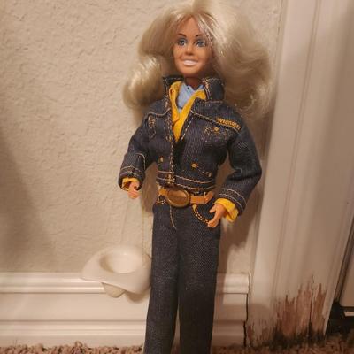 1981 Wrangler Missy Doll