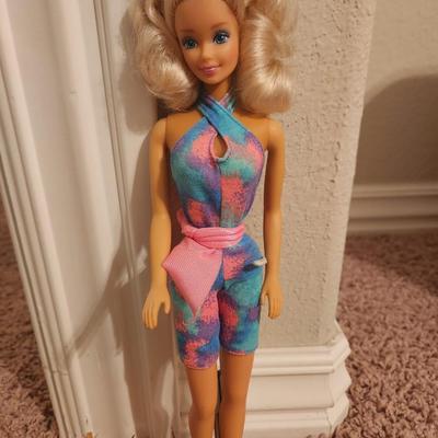 1991 Fashion Play Barbie