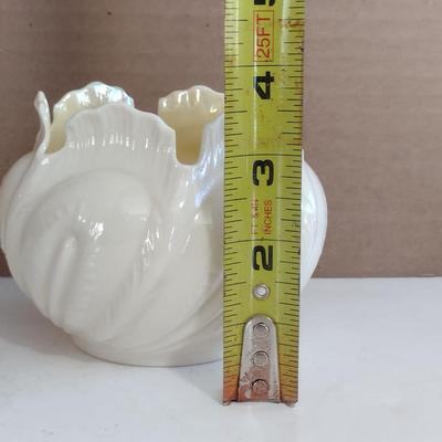 Beleek Irish Pottery Cabbage Leaf Flower Bowl- Approx 4 1/2" in Diameter